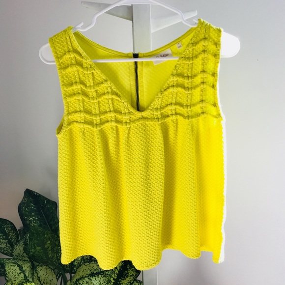 Anthropologie Top - Picture 3 of 6